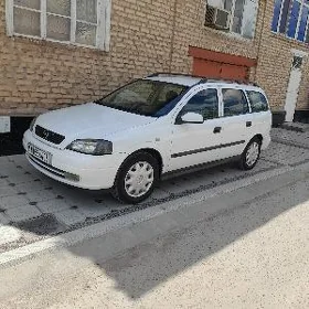 Opel Astra 2000