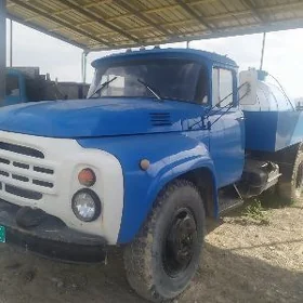 Zil wadawoz waditel