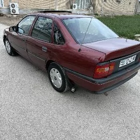 Opel Vectra 1992