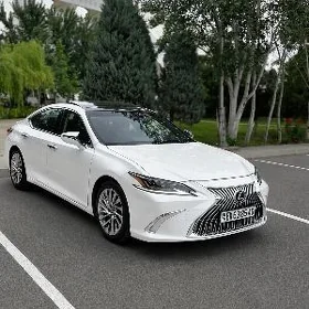 Lexus ES 350 2019