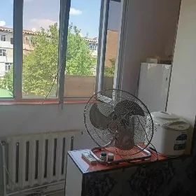 8 mkr 1/2 kom edilen