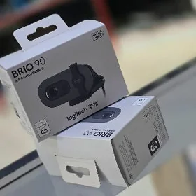 LOGITECH BRIO 90