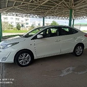 Toyota Yaris 2020