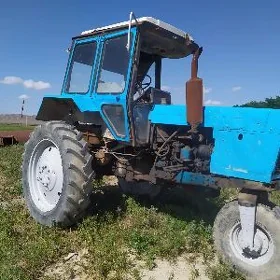 MTZ 80 2002