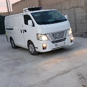 Nissan Urvan 2018