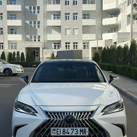 Lexus ES 350 2020