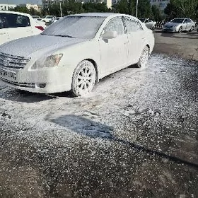 Toyota Avalon 2005
