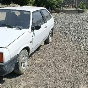 Lada 2108 1985