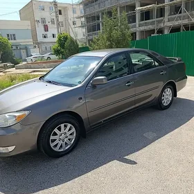 Toyota Camry 2003