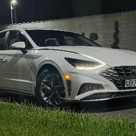Hyundai Sonata 2022