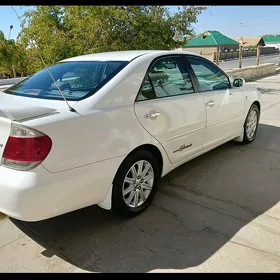 Toyota Camry 2005