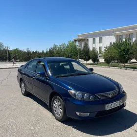 Toyota Camry 2005