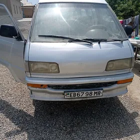 Toyota Town Ace 1990