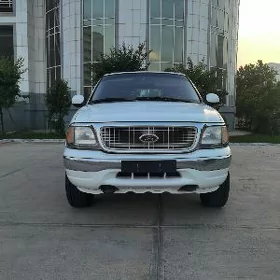 Ford Expedition 2000