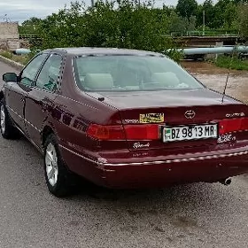Toyota Camry 2001