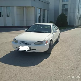 Toyota Camry 1998
