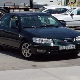 Toyota Camry 1999