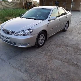 Toyota Camry 2005