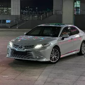 Toyota Camry 2020