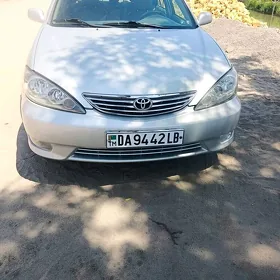 Toyota Camry 2005
