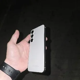 S24