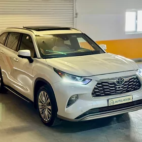 Toyota Highlander 2024