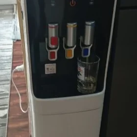 Кулер для воды Nikai