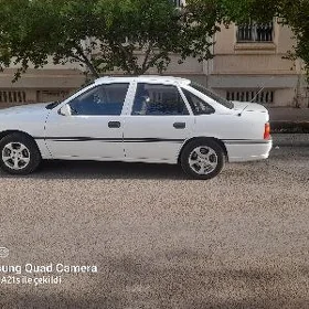 Opel Vectra 1989