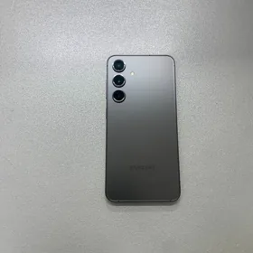 Samsung S24