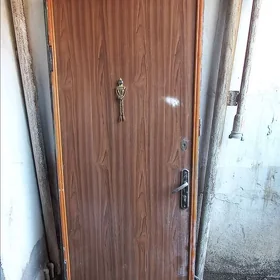 Двери