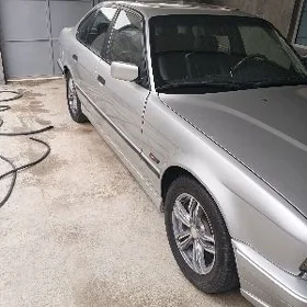 BMW E34 1995