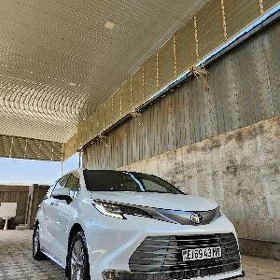 Toyota Sienna 2022
