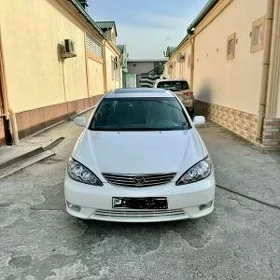 Toyota Camry 2004
