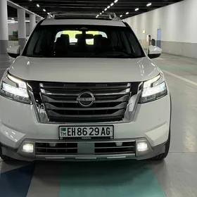 Nissan Pathfinder 2022