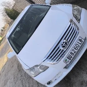 Toyota Avalon 2005