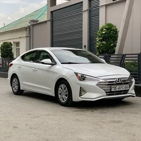 Hyundai Elantra 2020