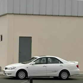 Toyota Camry 2004