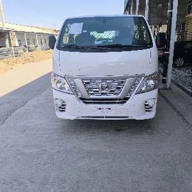 Nissan Urvan 2021