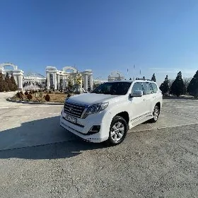 Toyota Land Cruiser Prado 2012
