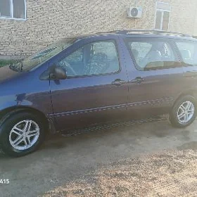 Toyota Sienna 2021