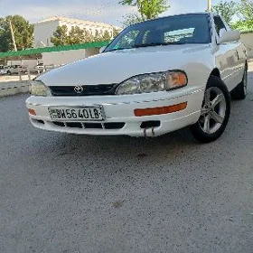 Toyota Camry 1993