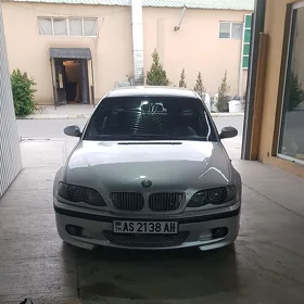 BMW E46 2000