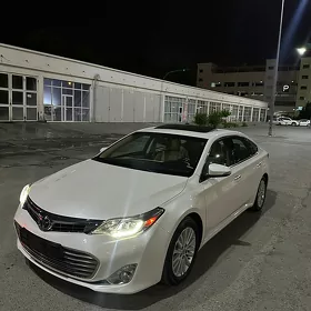 Toyota Avalon 2013