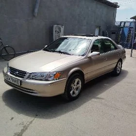 Toyota Camry 1999