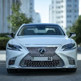 Lexus LS 2018
