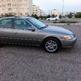 Toyota Camry 2000