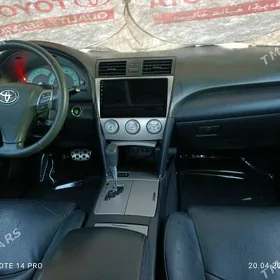 Toyota Camry 2010