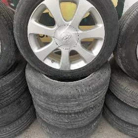Hyundai 17 lik diska 215 55 17
