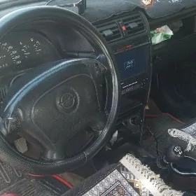 Opel Vectra 1989
