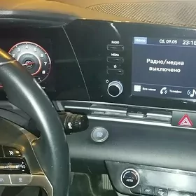 Hyundai Elantra 2021